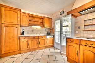 Charente Maritime Maisons de Vacances Gîtes Les Mathes La Palmyre Le Fief des Roses La Roseraie Cuisine équipée Four pyrolyse Plaque Induction Vue Ensemble