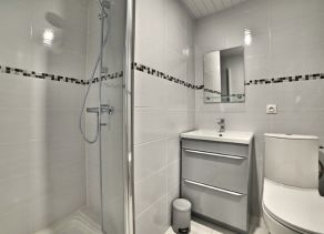 Charente Maritime Maisons de Vacances Gîtes Les Mathes La Palmyre Le Fief des Roses La Roseraie 2ème Salle de Bain Douche WC