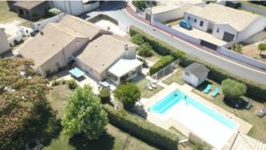 Charente Maritime Maison de Vacances Gîtes Les Mathes La Palmyre Le Fief des Roses Le Chai La Roseraie Piscine PageAccueil Logement